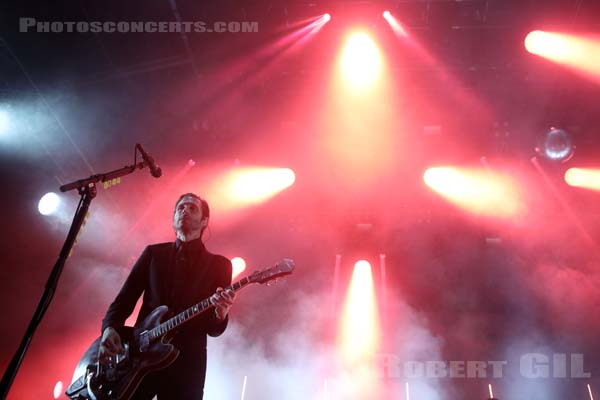 INTERPOL - 2019-07-07 - HEROUVILLE SAINT CLAIR - Chateau de Beauregard - Scene John - 